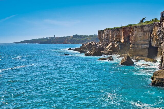 Boca do Inferno. Boat tour